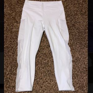 White Fabletics 3/4 leggings!